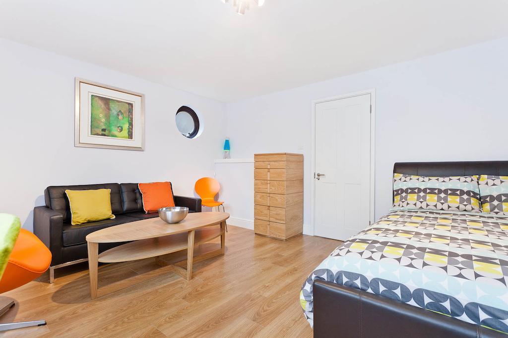 Kings Cross Guesthouse Лондон Стая снимка